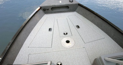 Лодка Lund 1625 Fury Sport XL в комплектации Comfort